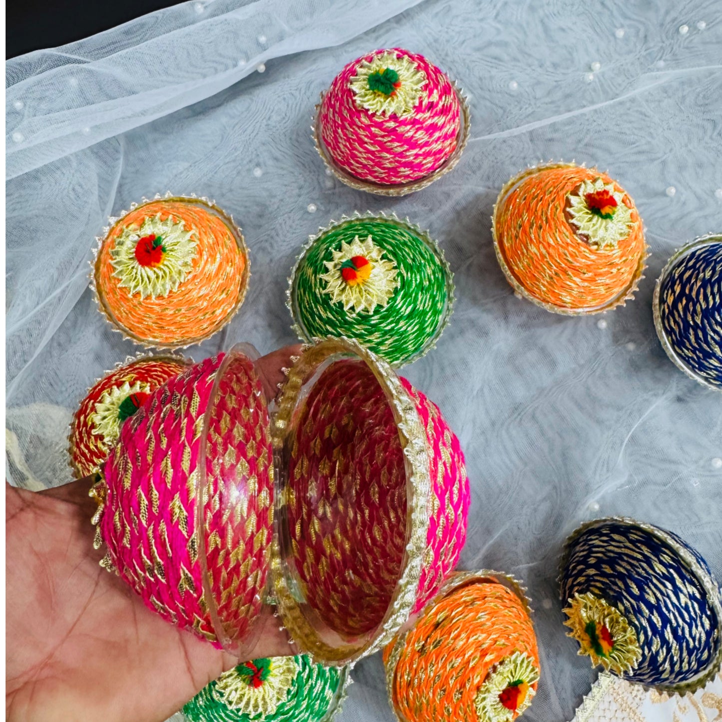 50 PC Handmade Matki Wedding Favours – Mehndi & Wedding Gift Set